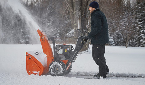 ABCO-snow-blower-walking