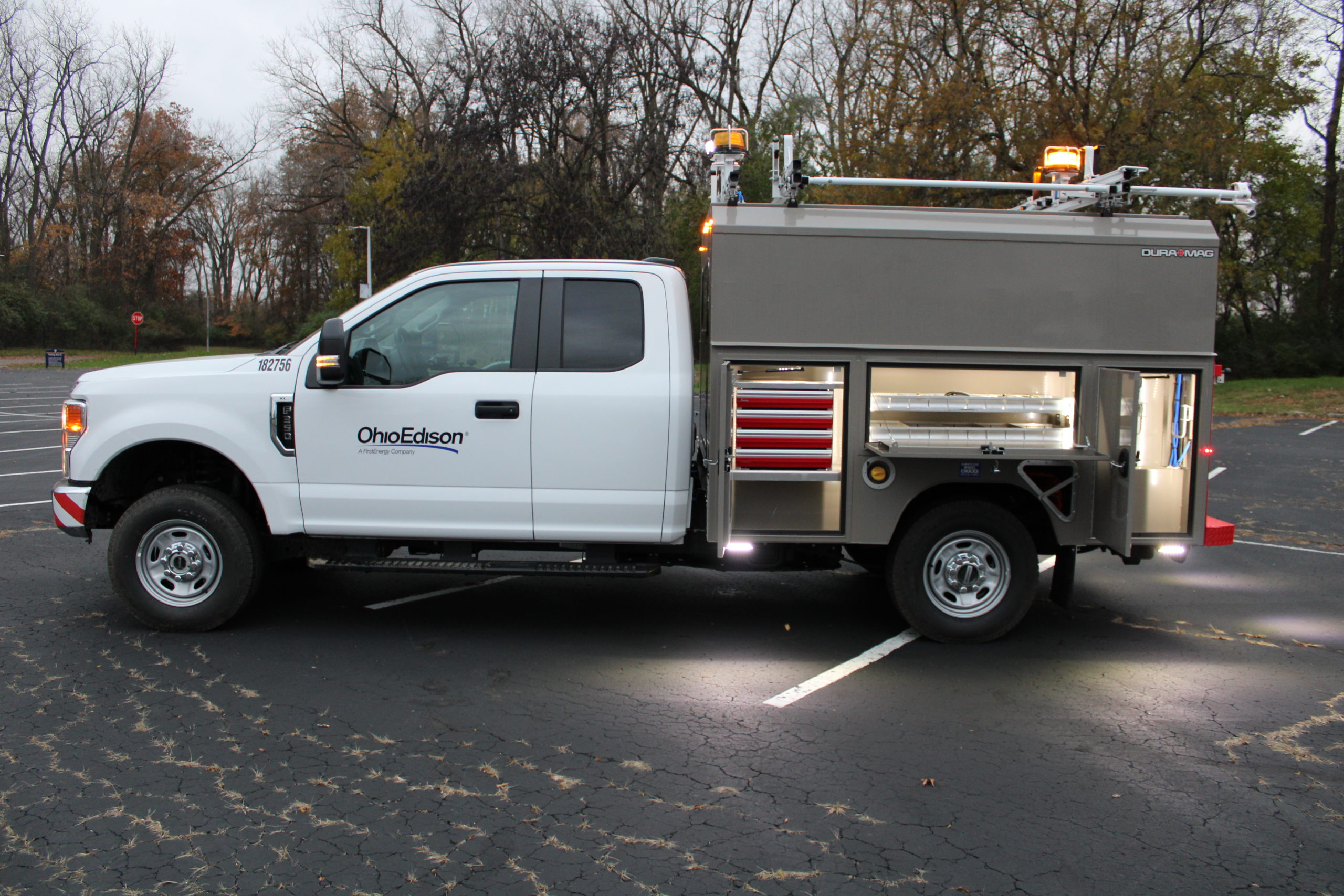 road-service-canopy-truck