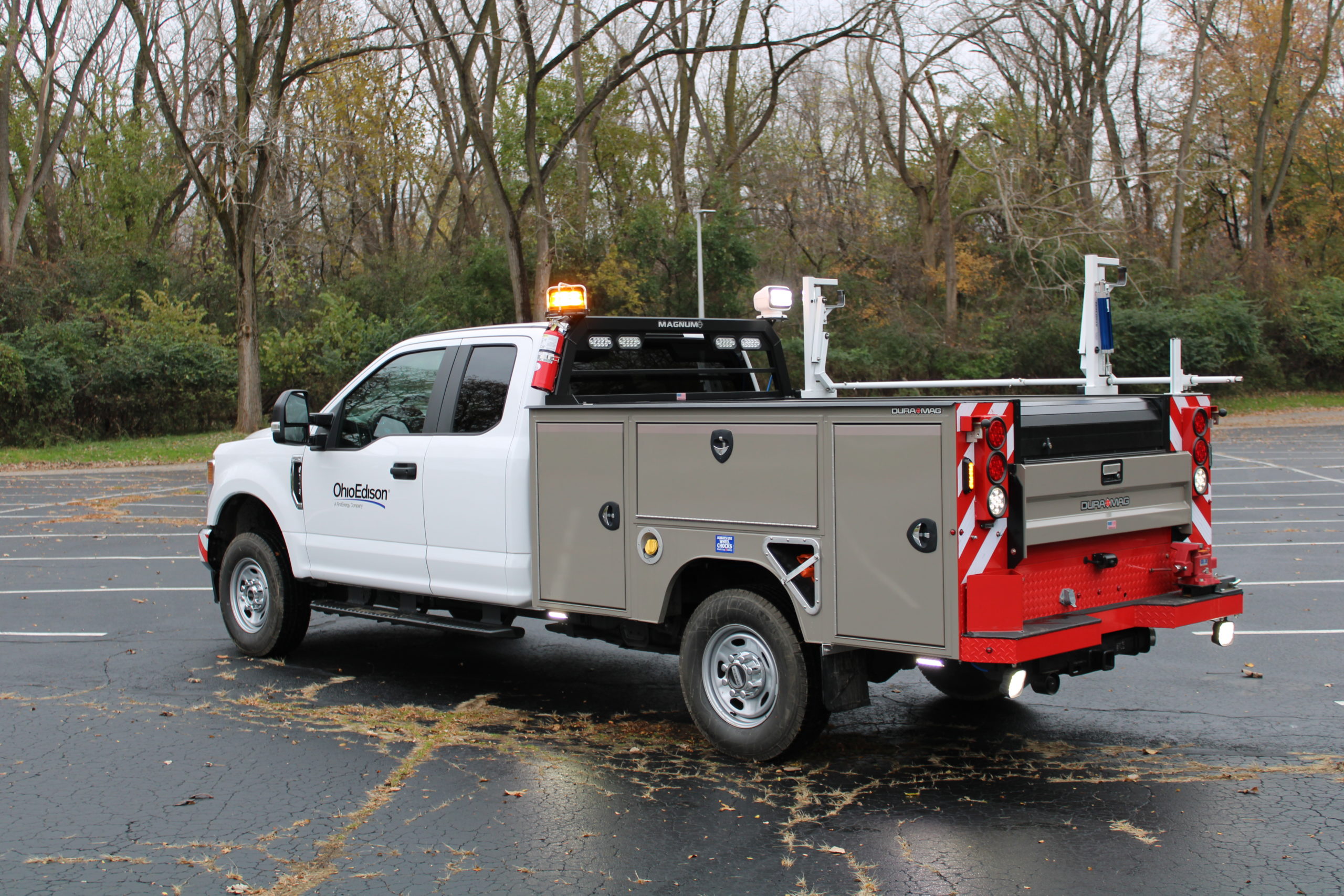 road-assistance-service-truck